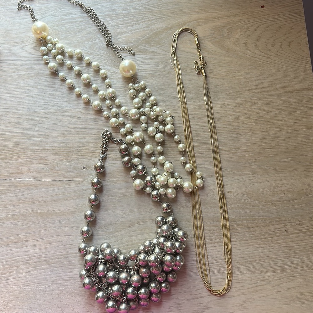 Necklace assortment x 3